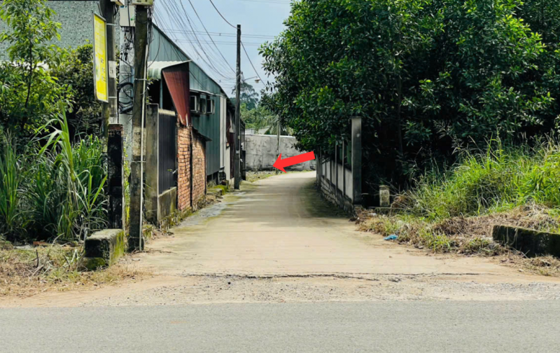 BÁN GẤP LÔ ĐẤT ĐỐI DIỆN KCN BÀU CẠN -TÂN HIỆP